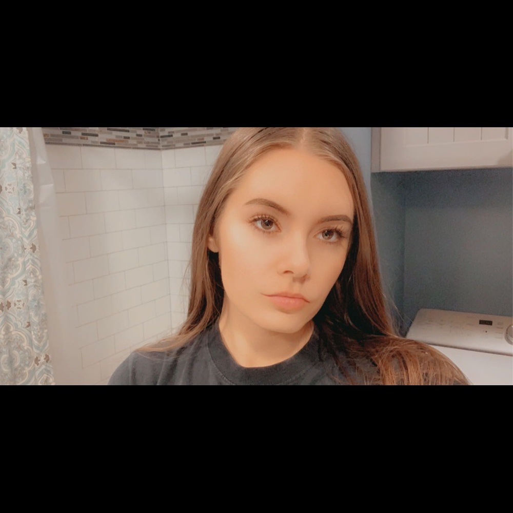 Meet your Posher, Kara